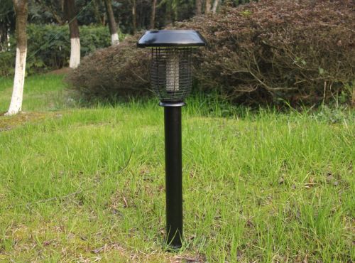 太阳能草坪灭蚊灯的优势有哪些?